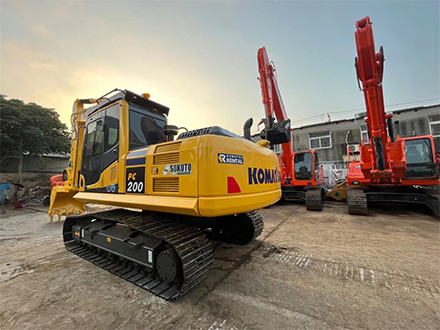 Excavator